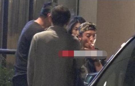 吸烟的健身者_健身抽烟的明星有哪些_抽烟健身明星有谁