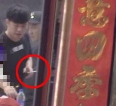 吸烟的健身者_健身抽烟的明星有哪些_抽烟健身明星有谁