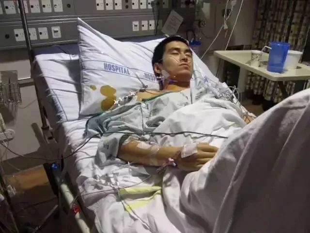 明星们健身视频_健身明星rex_盘点那些健身明星