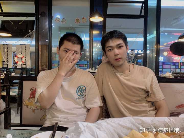 晚上不吃饭健身_晚上健身后吃饭会胖吗_吃饭健身晚上吃什么
