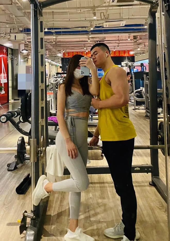 你们去健身房办私教_去健身房办私教课是坑吗_健身房私教证怎么办