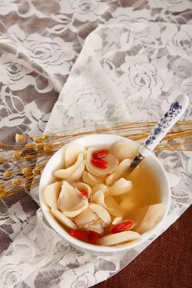 亚健康的种类与症状表现_亚健康是哪种_亚健康定义