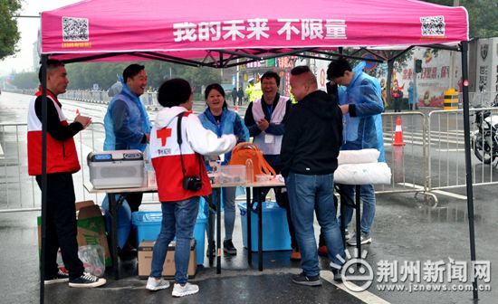 荆州马拉松2024时间表_荆州马拉松2018奖牌_2018荆州马拉松