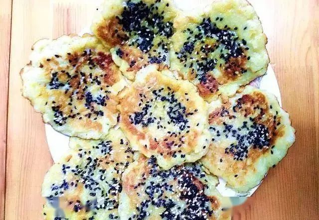 苹果鸡蛋饼做法大揭秘：营养丰富，香甜软糯