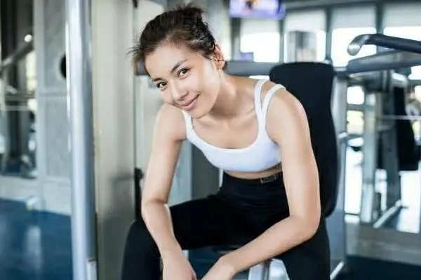 42 岁刘涛完美身段容貌似少女，皆因坚持普拉提运动